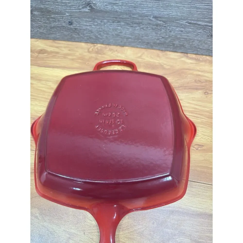 Le Creuset Red Square 10.25” Grill Pan Skillet 1.5 L Enamel Made in France